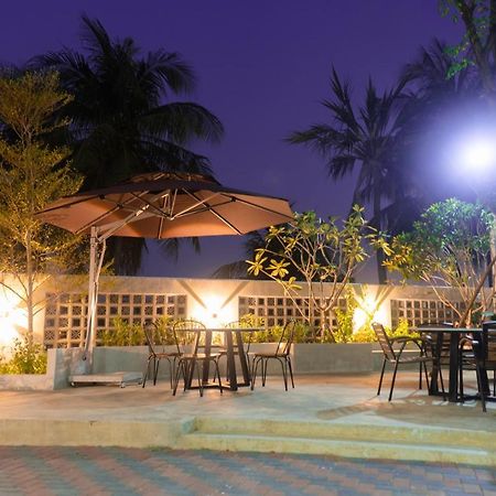 Ss Hotel & Residence Sihanoukville Extérieur photo
